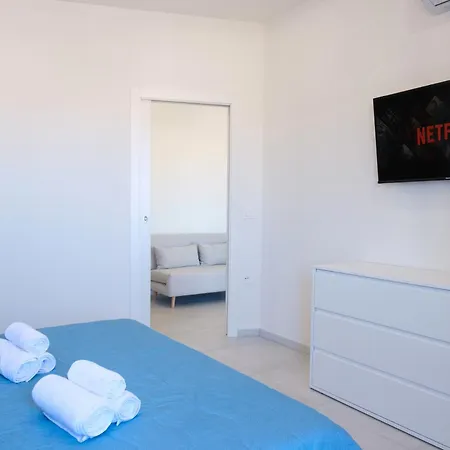 Apartament Casa Bea & Gin - Via Giacomo Matteotti 2a *