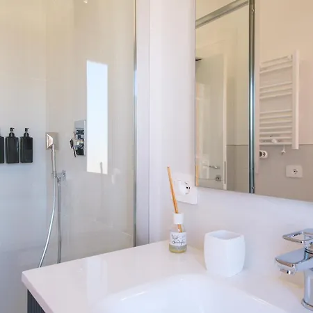 Casa Bea & Gin - Via Giacomo Matteotti 2a *