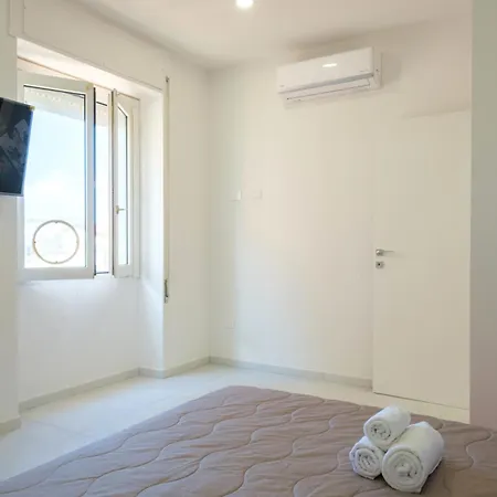 Casa Bea & Gin - Via Giacomo Matteotti 2a Appartement